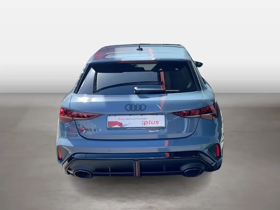 Audi RS3 - Thumbnail 4