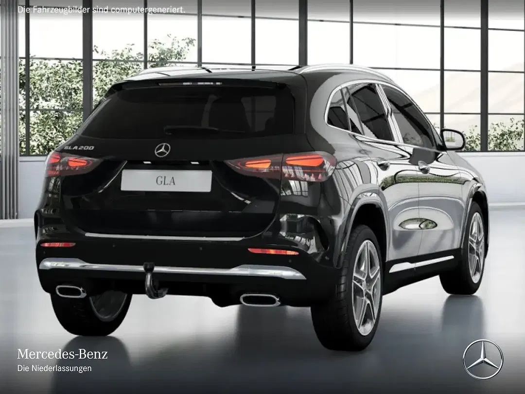 Mercedes-Benz GLA 200 - Thumbnail 3
