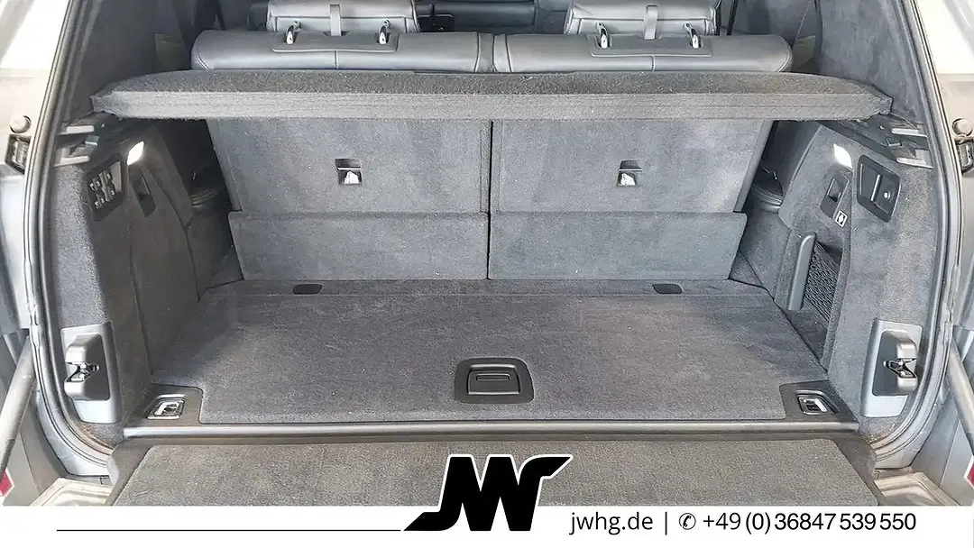 BMW X7 - Thumbnail 10