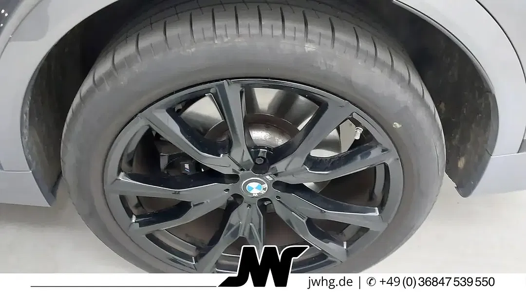 BMW X7 M Pro Executive - foto 15