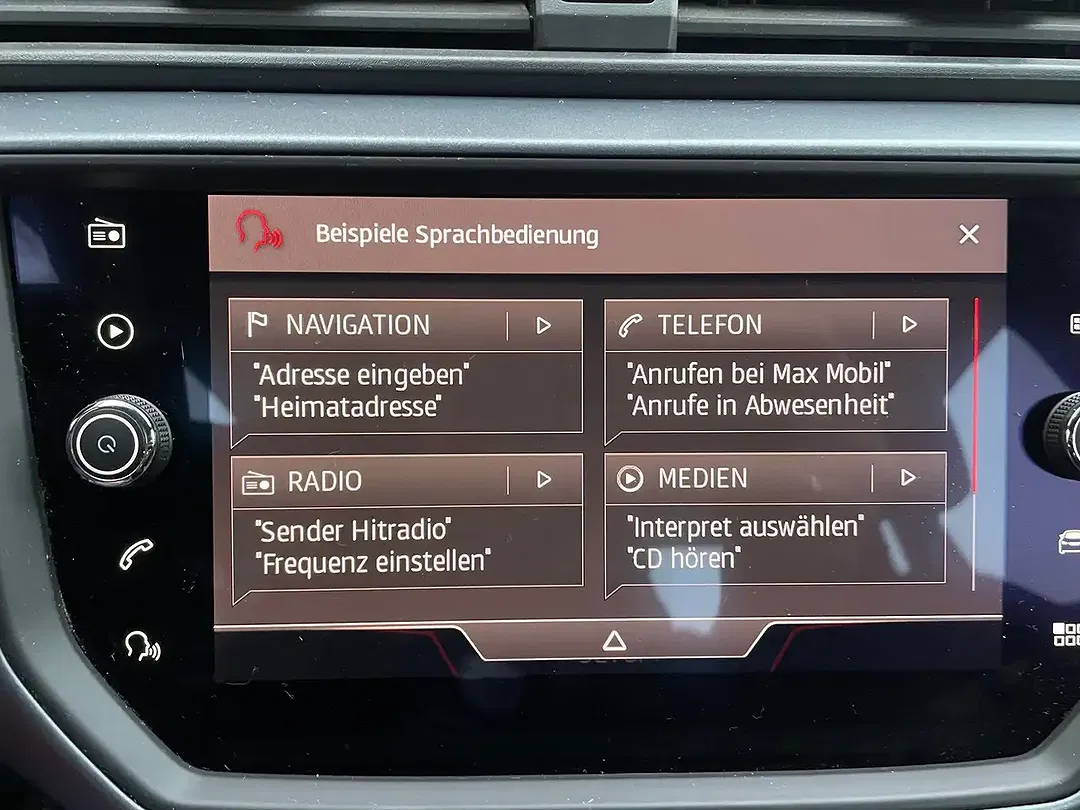SEAT Arona - Thumbnail 11