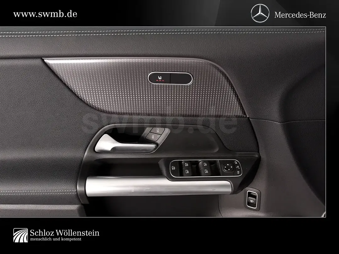 Mercedes-Benz EQA 300 - Thumbnail 5