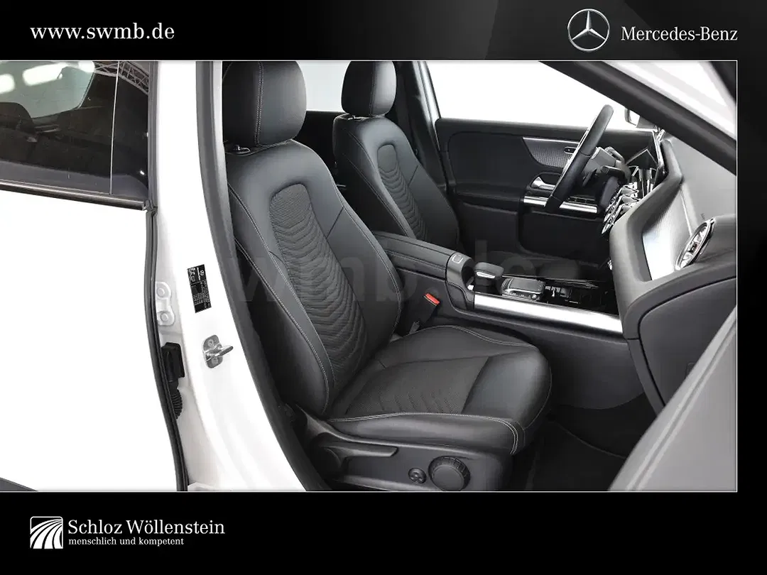 Mercedes-Benz EQA 300 - Thumbnail 7
