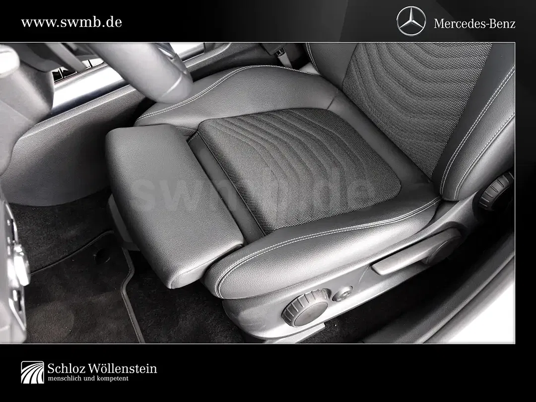 Mercedes-Benz EQA 300 - Thumbnail 8