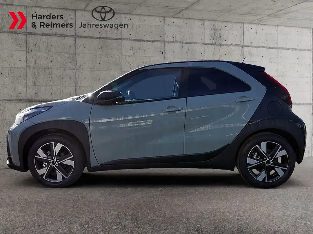 Toyota Aygo X - Thumbnail 4