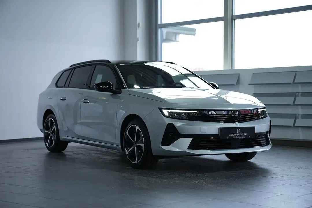 Opel Astra - Thumbnail 4