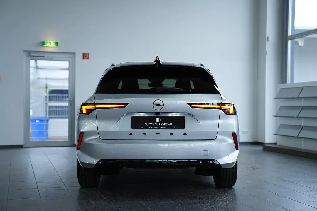 Opel Astra - Thumbnail 7