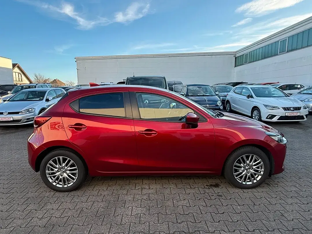 Mazda 2 - Thumbnail 4