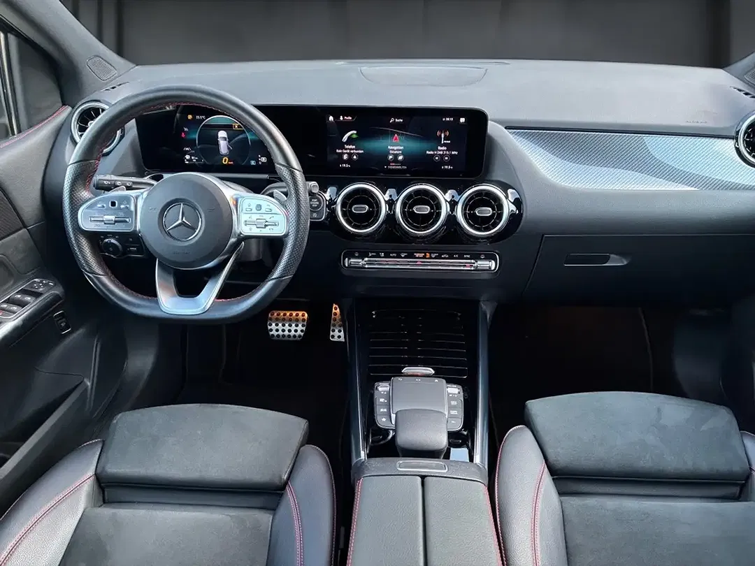 Mercedes-Benz B 180 - Thumbnail 13
