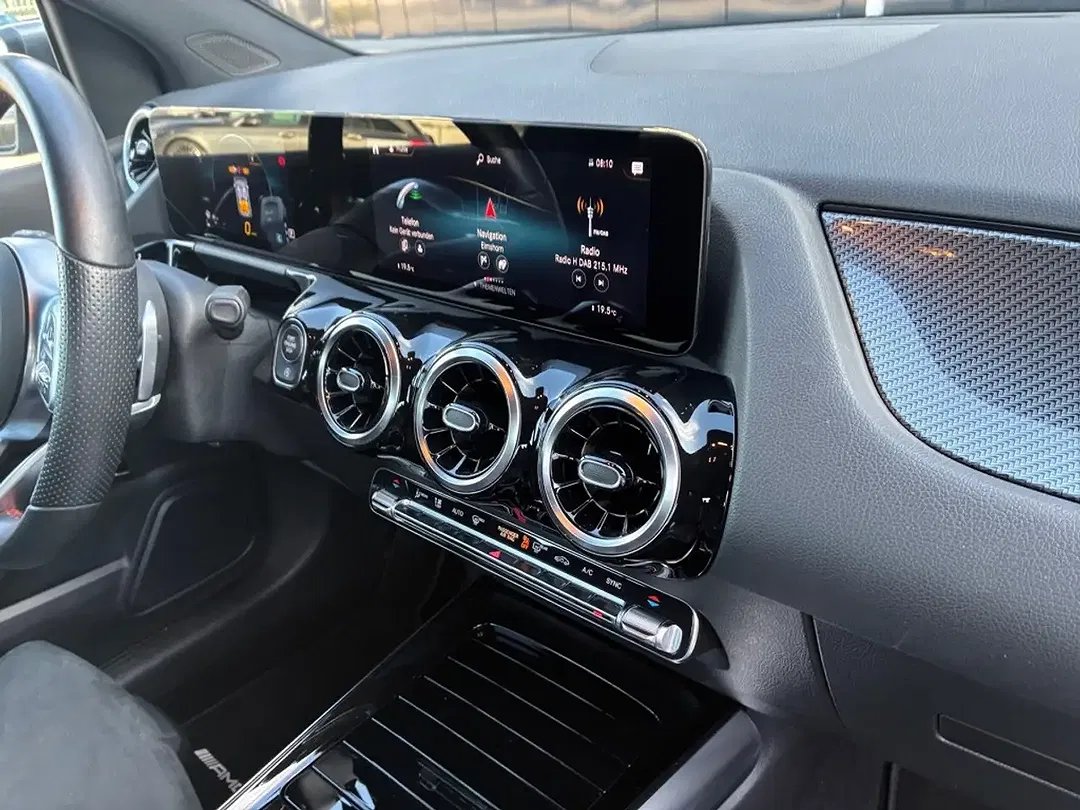 Mercedes-Benz B 180 - Thumbnail 16