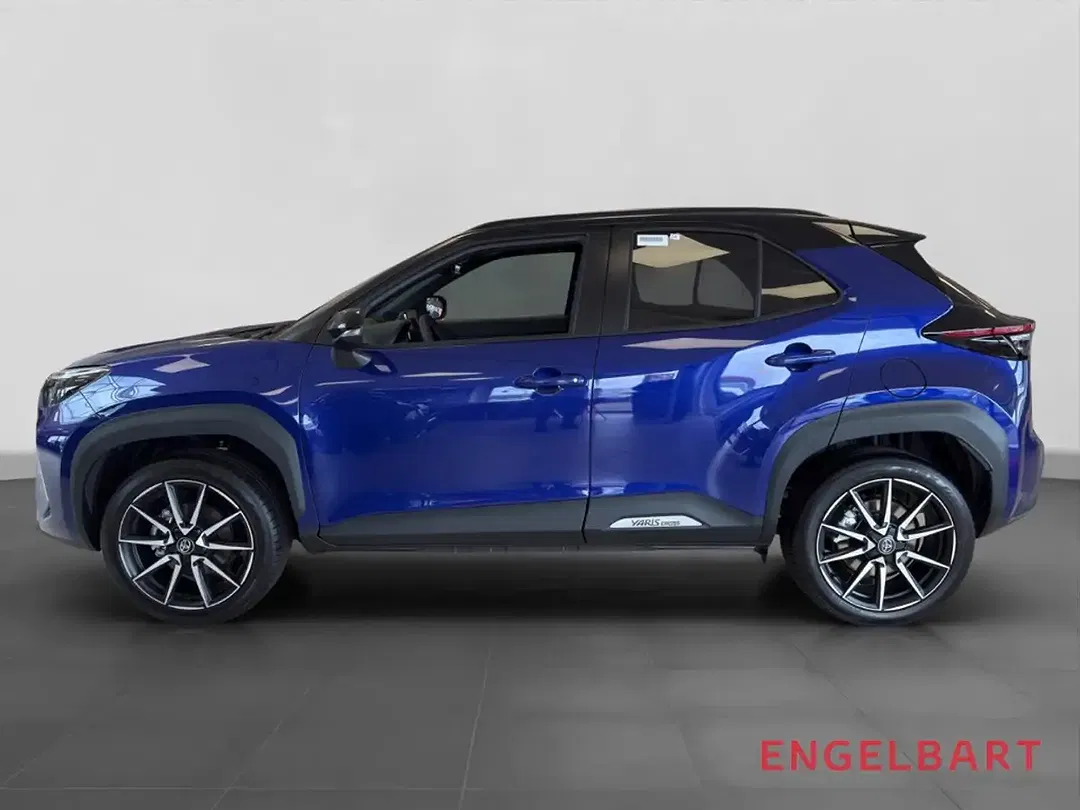 Toyota Yaris Cross - Thumbnail 1