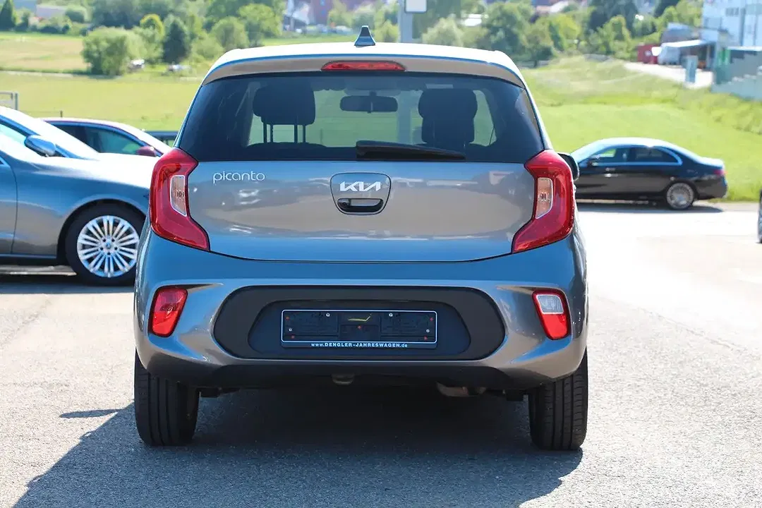 Kia Picanto - Thumbnail 6