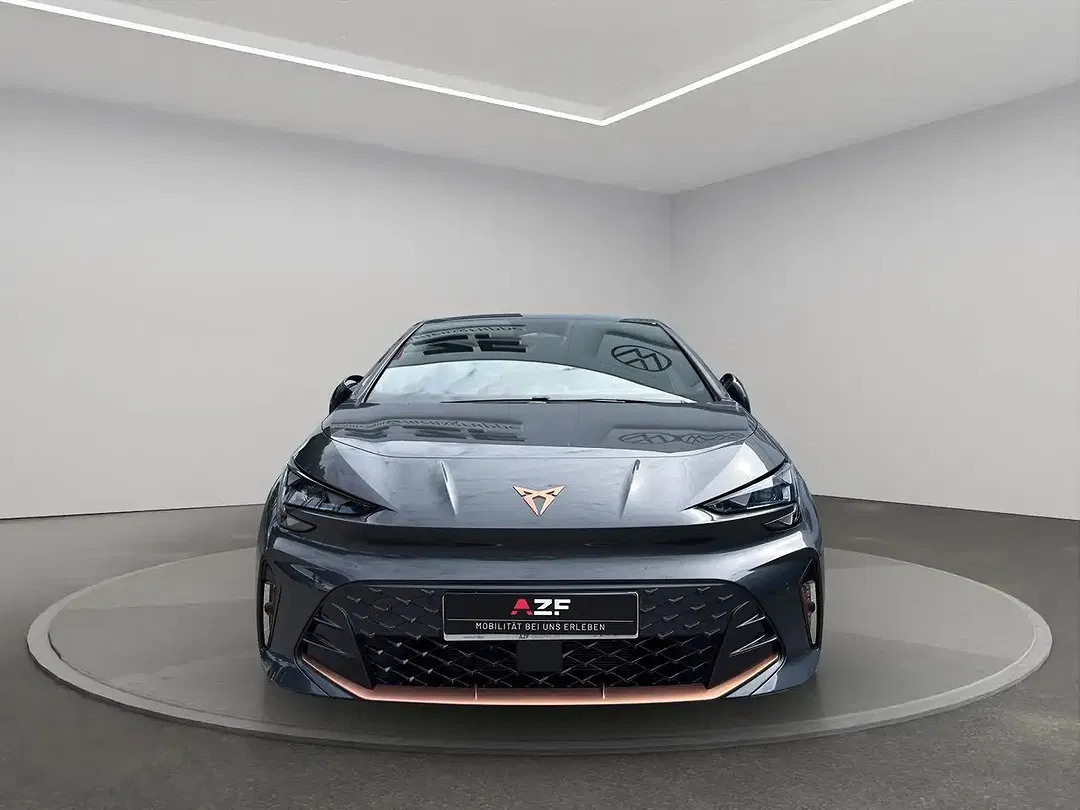 CUPRA Born - Thumbnail 6