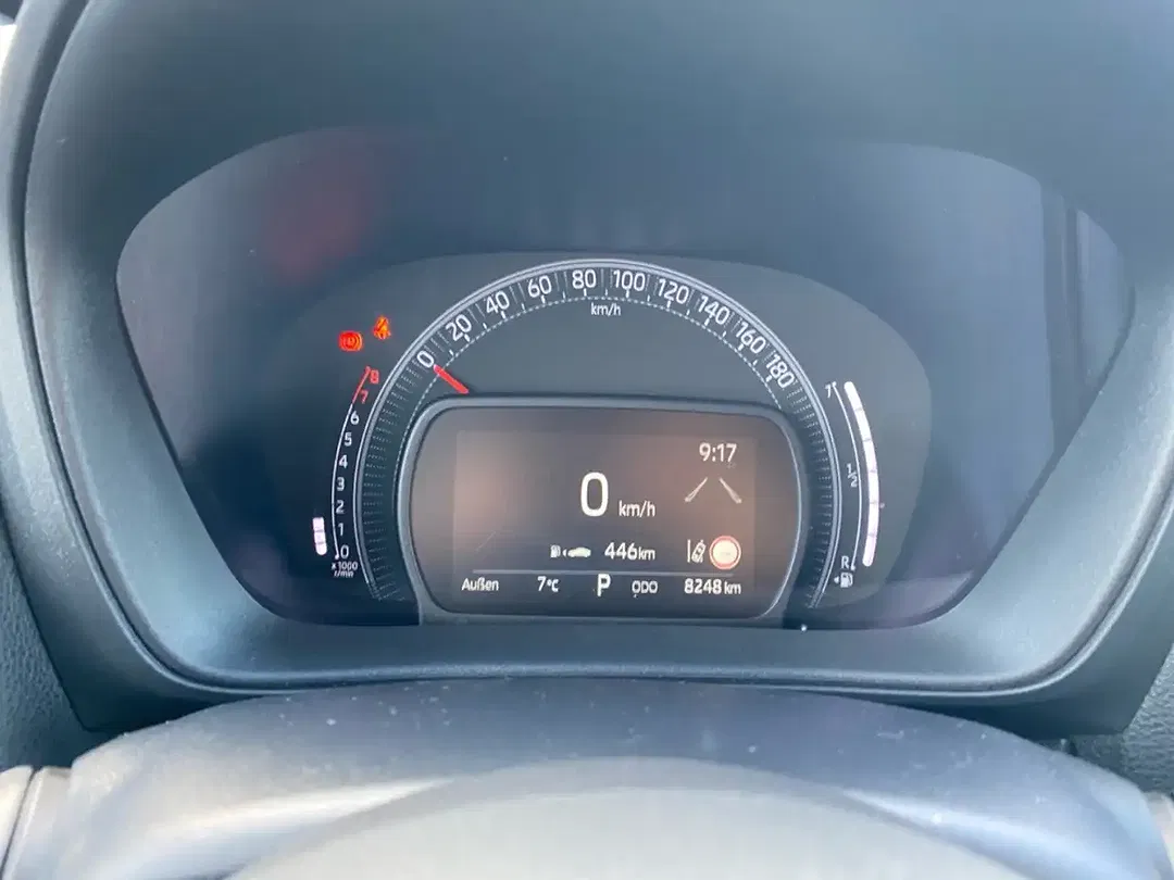 Toyota Aygo X - Thumbnail 13
