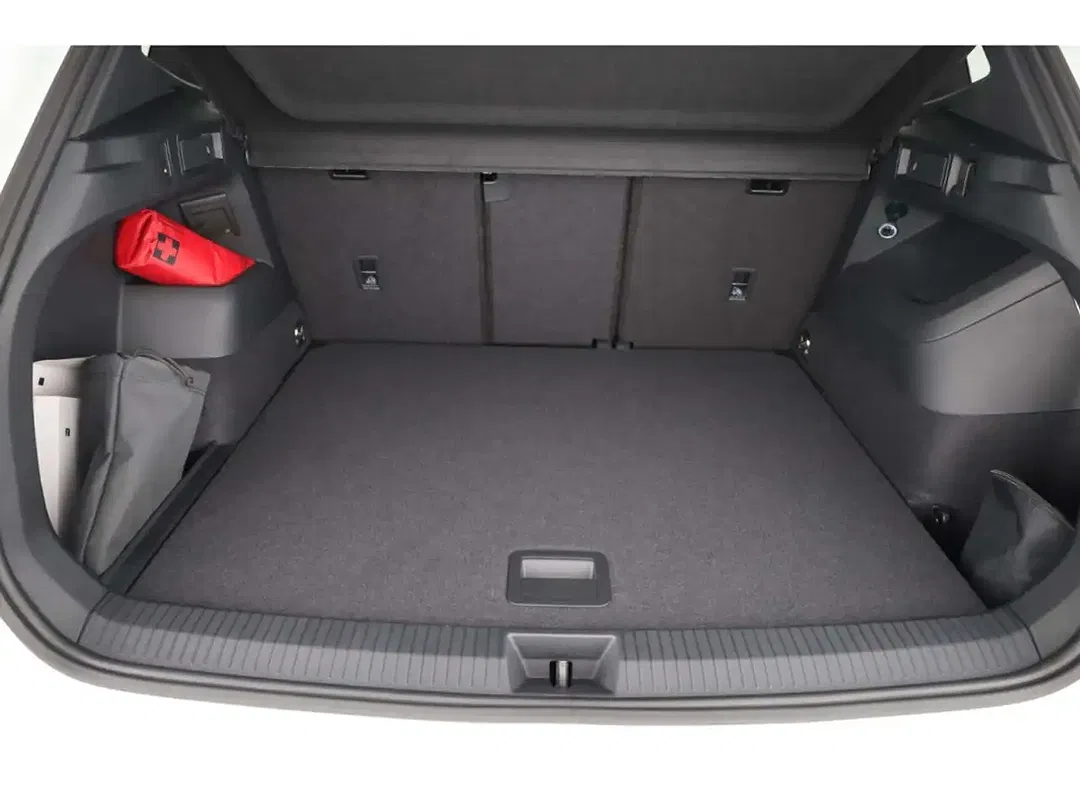 Volkswagen Tiguan - Thumbnail 12