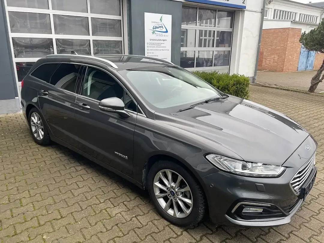Ford Mondeo - Thumbnail 3