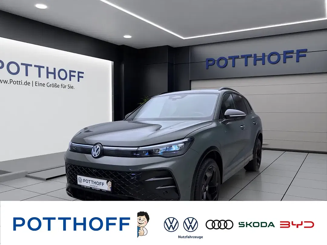 Volkswagen Tiguan - Thumbnail 1