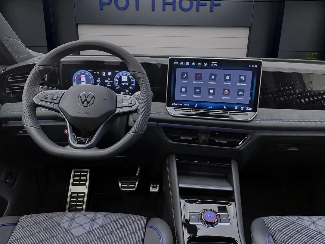Volkswagen Tiguan - Thumbnail 14