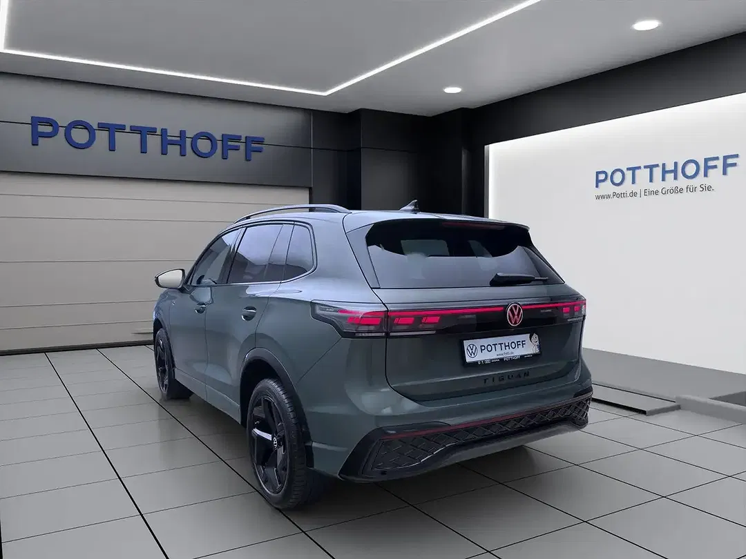 Volkswagen Tiguan - Thumbnail 3