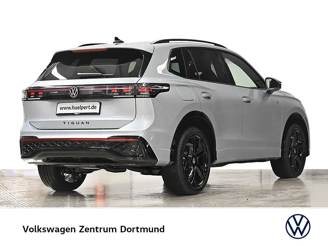 Volkswagen Tiguan - Thumbnail 2