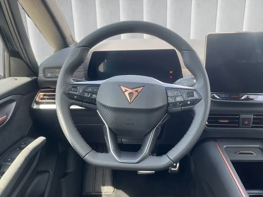 CUPRA Born - Thumbnail 11