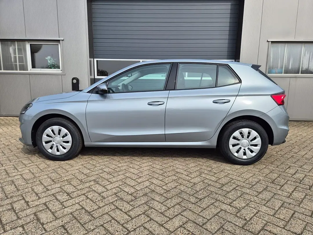 Skoda Fabia - Thumbnail 3