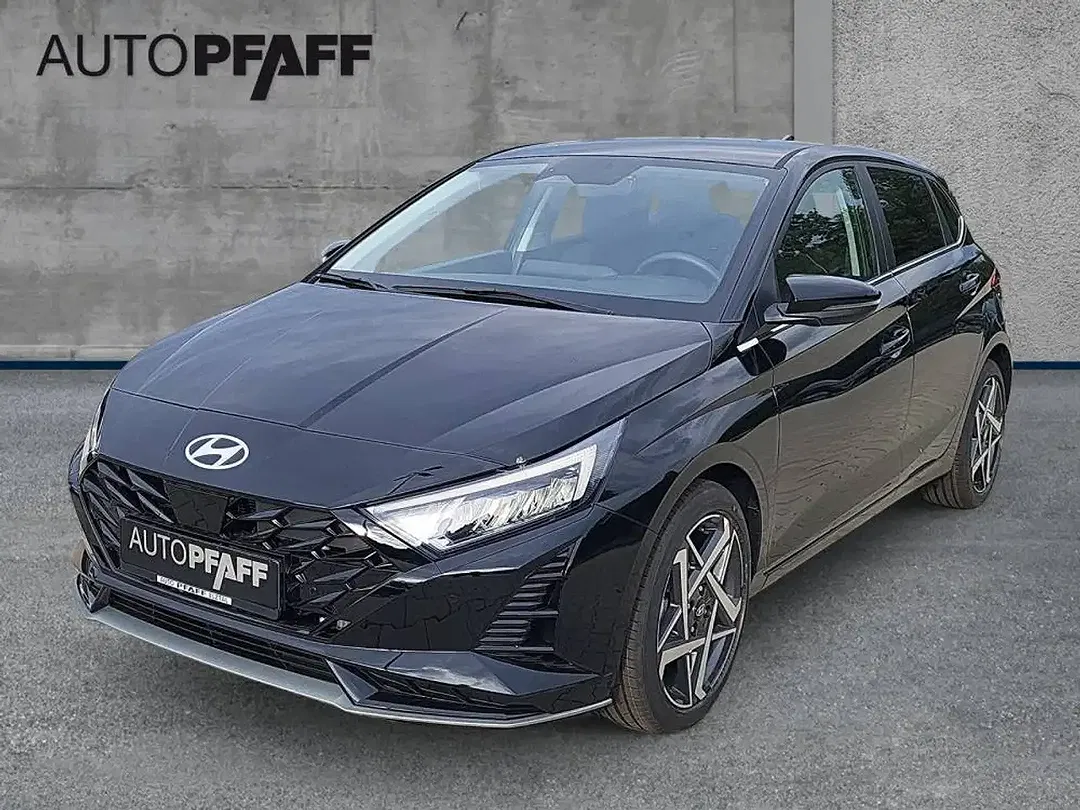 Hyundai i20 - Thumbnail 1