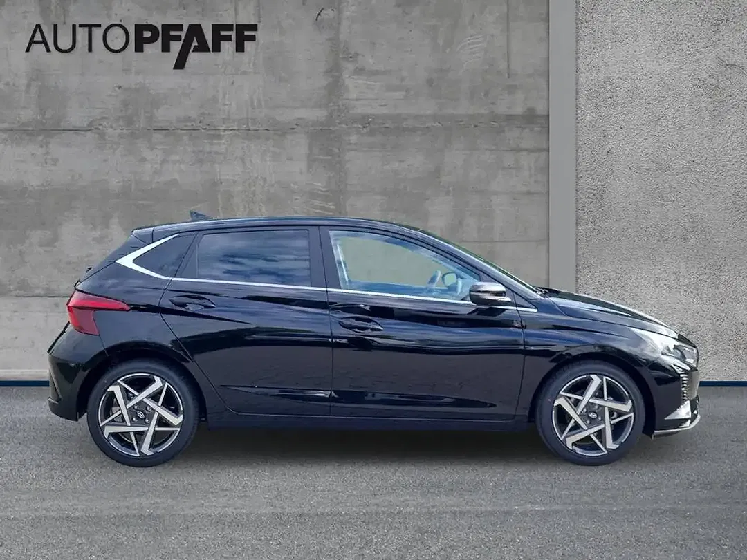 Hyundai i20 - Thumbnail 4