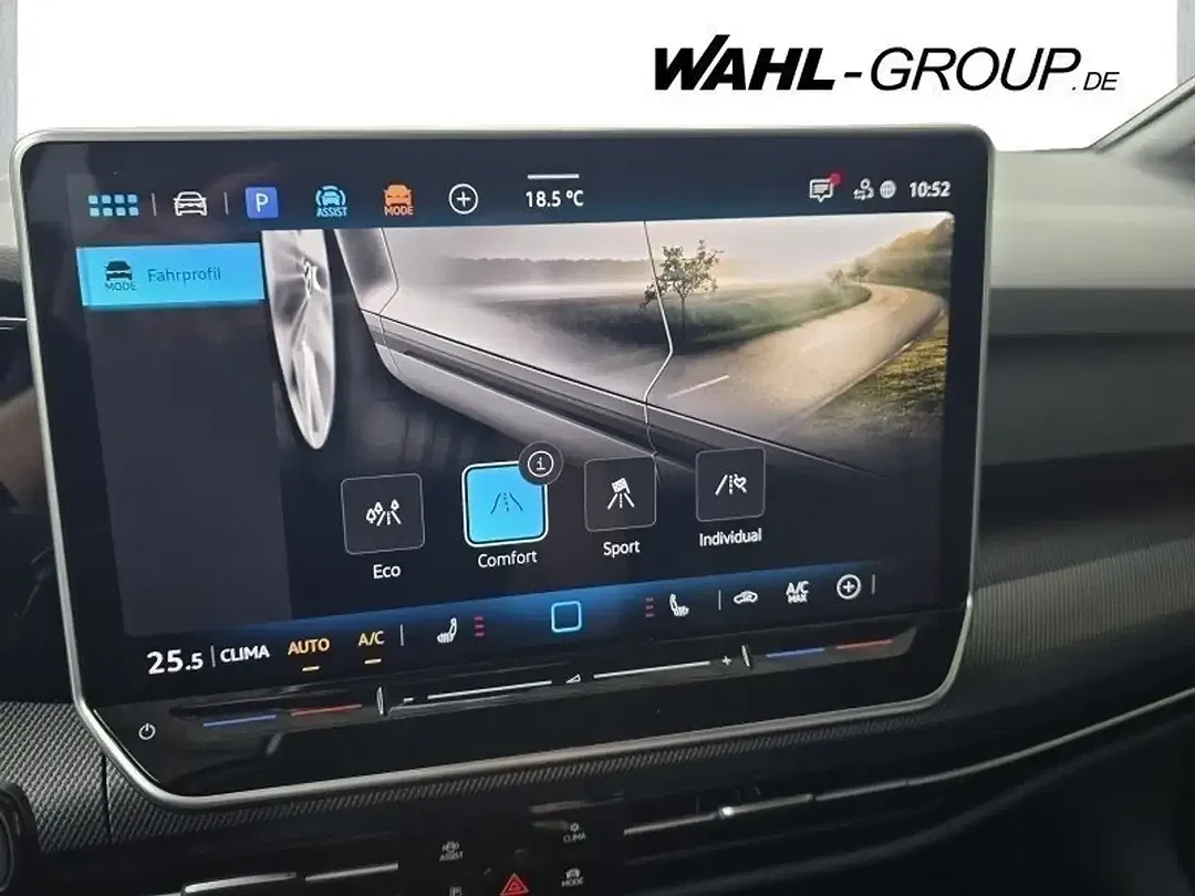 Volkswagen Golf - Thumbnail 6