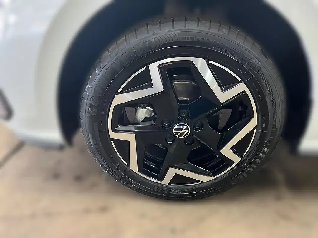 Volkswagen Polo - Thumbnail 8
