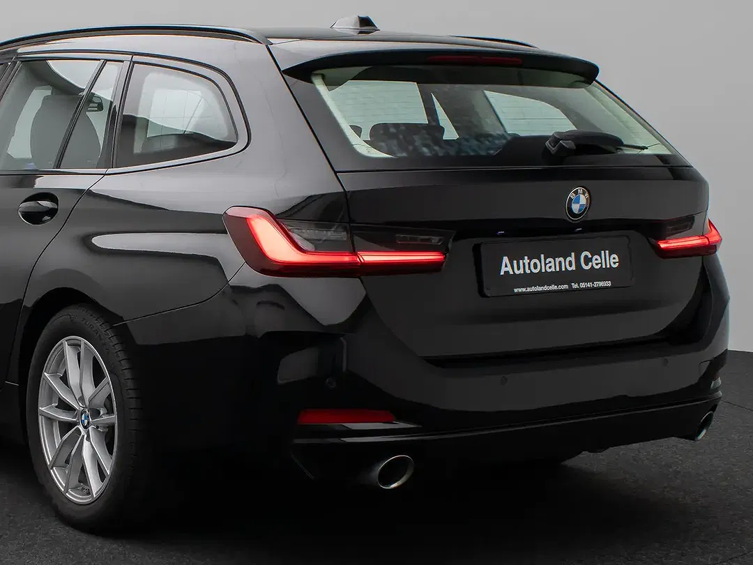 BMW 318 - Thumbnail 15