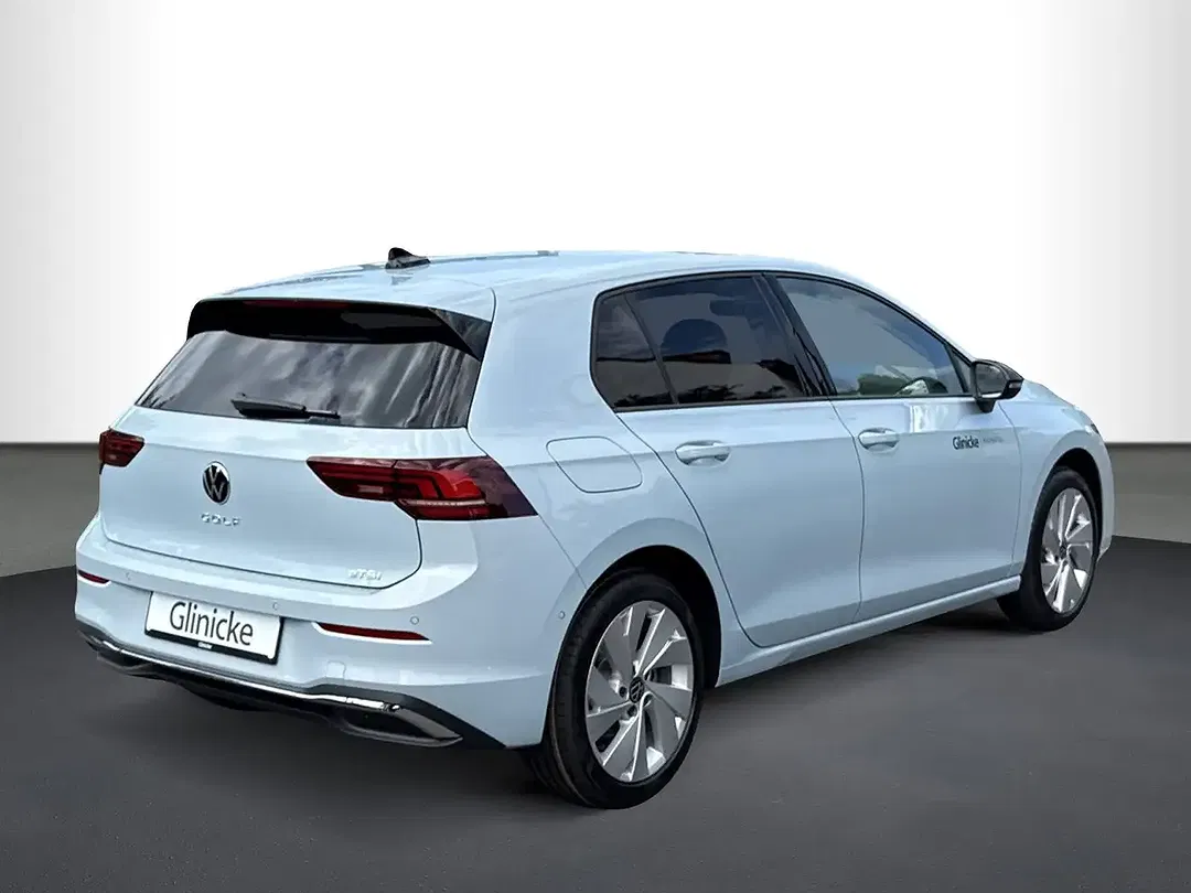 Volkswagen Golf 1.5 eTSI DSG - foto 2
