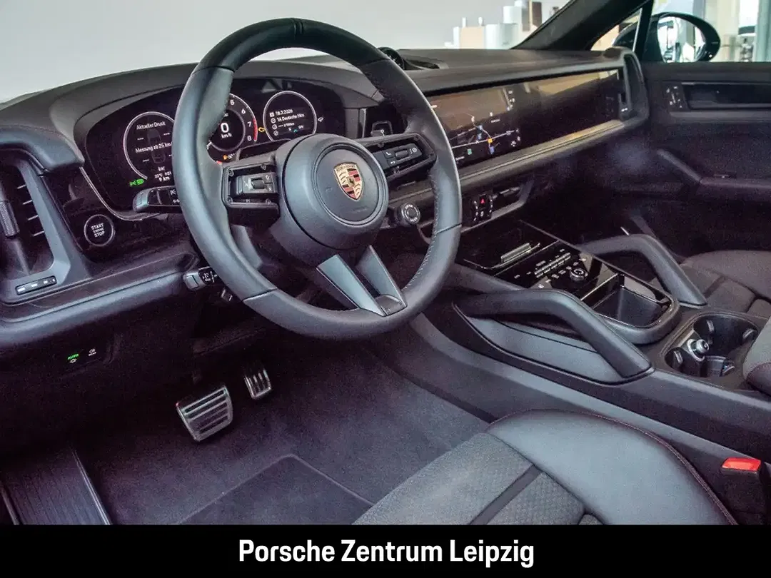Porsche Cayenne - Thumbnail 15