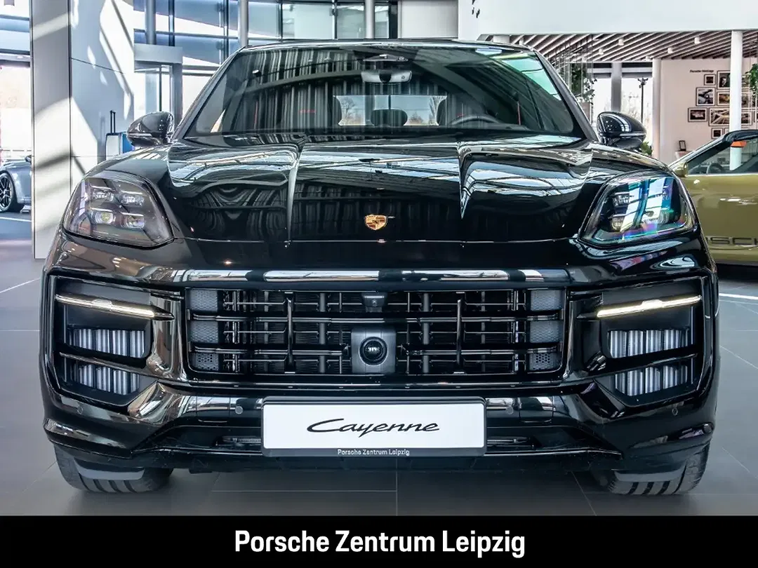 Porsche Cayenne - Thumbnail 4