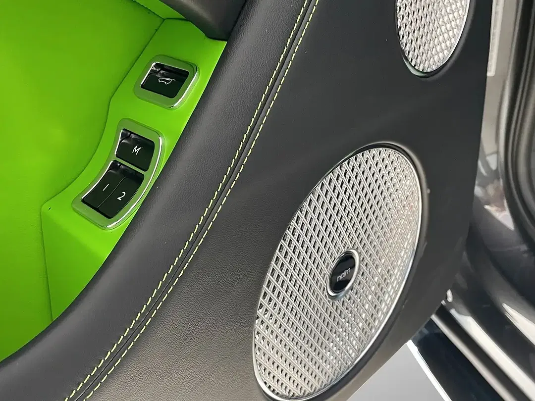 Bentley Bentayga - Thumbnail 8