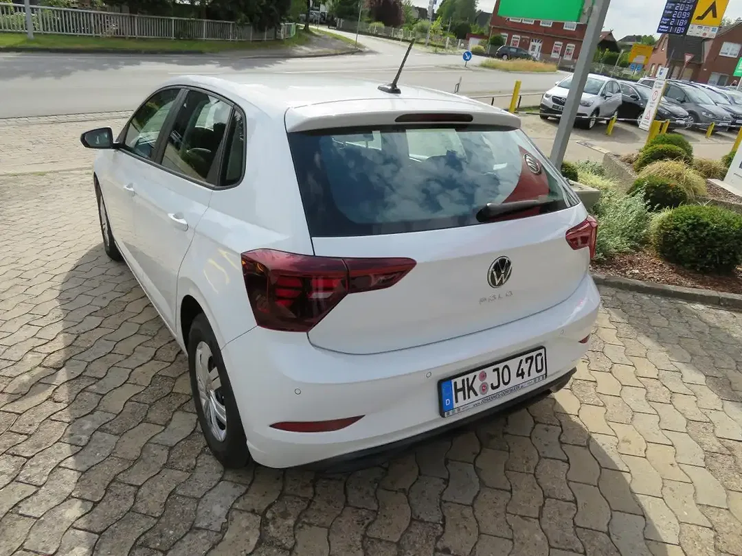 Volkswagen Polo - Thumbnail 10
