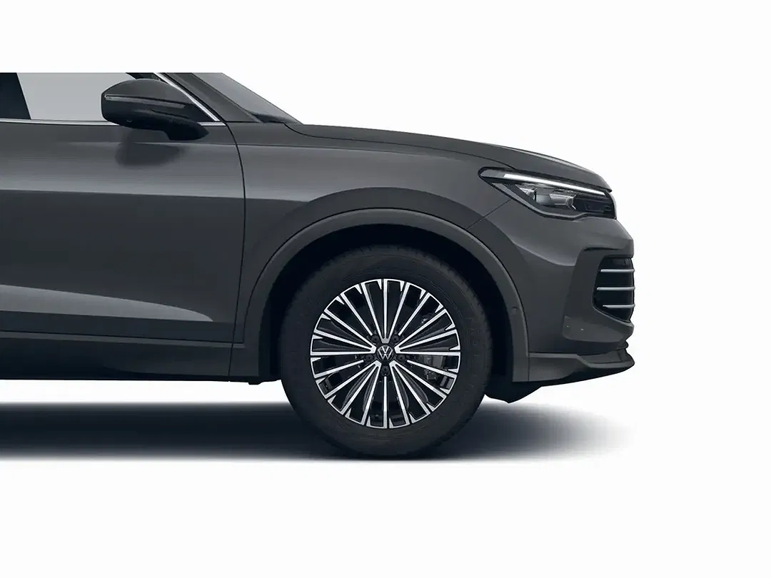 Volkswagen Tiguan - Thumbnail 4