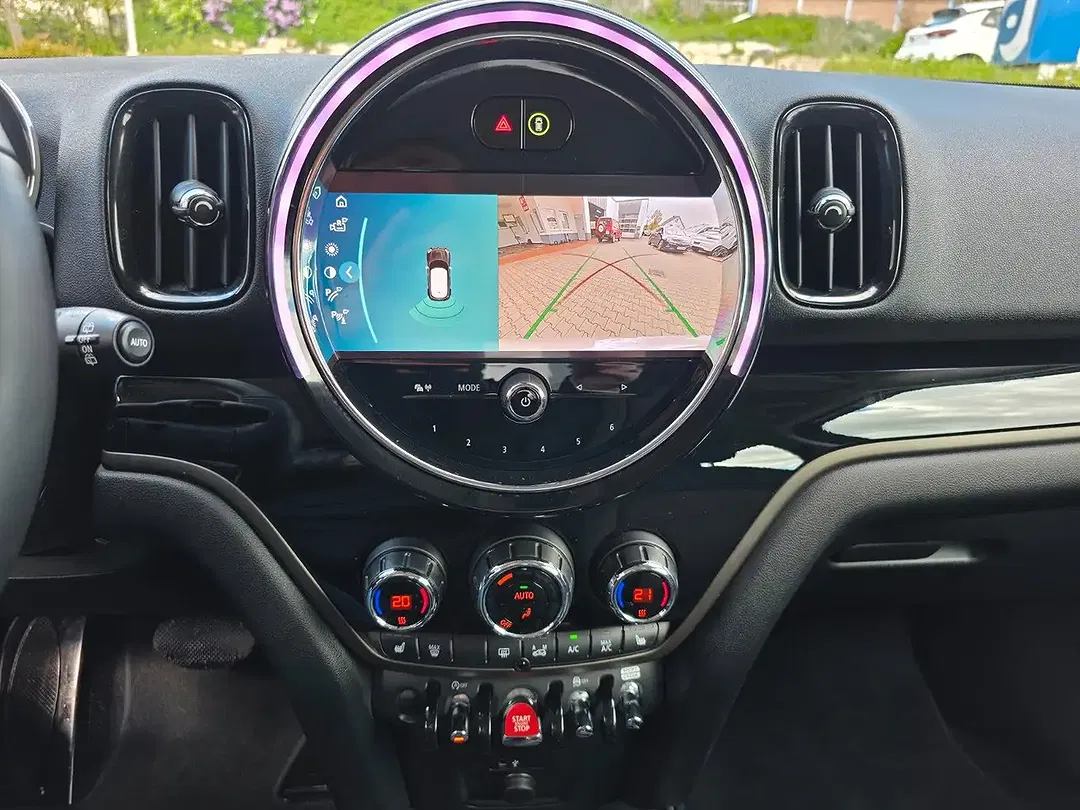 MINI Cooper Countryman - Thumbnail 12