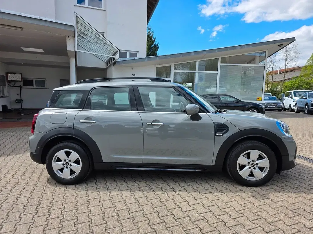 MINI Cooper Countryman - Thumbnail 7
