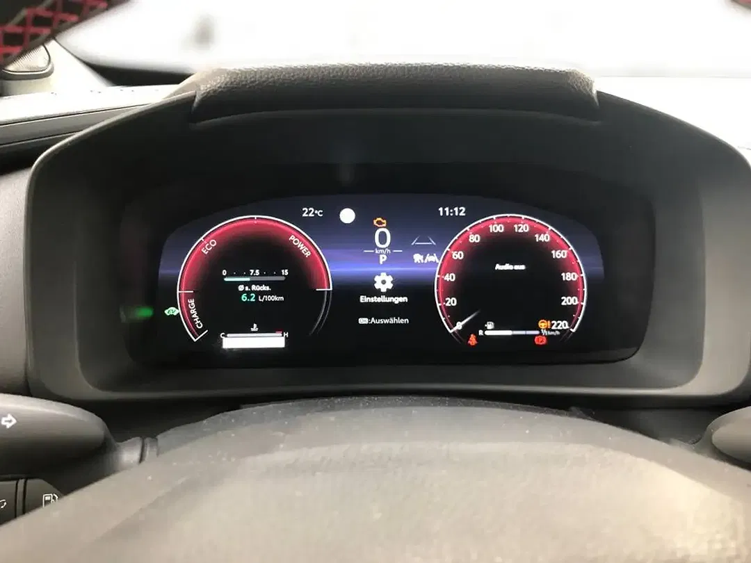 Toyota C-HR - Thumbnail 11