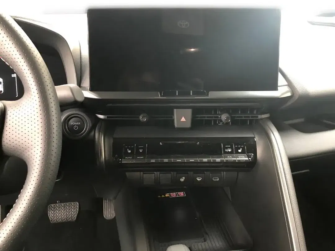 Toyota C-HR - Thumbnail 12