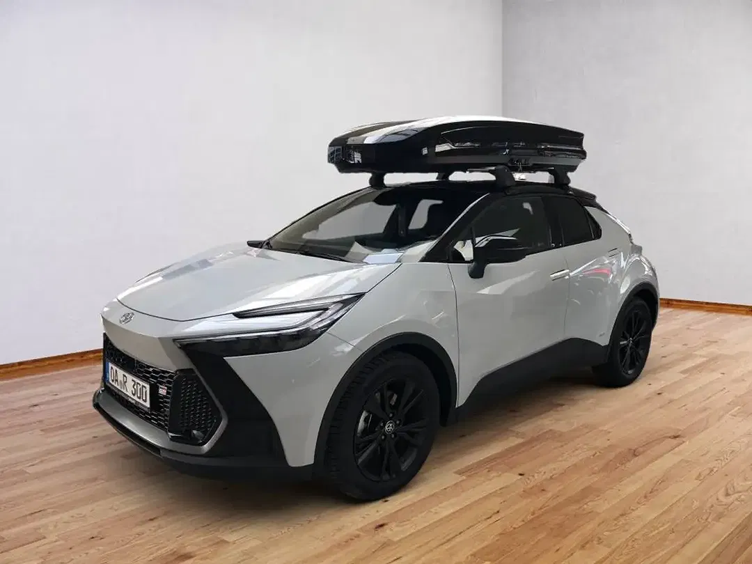 Toyota C-HR - Thumbnail 2