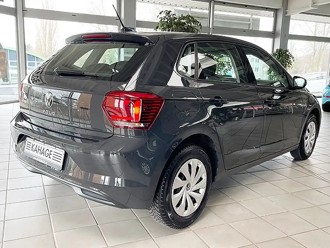 Volkswagen Polo - Thumbnail 9