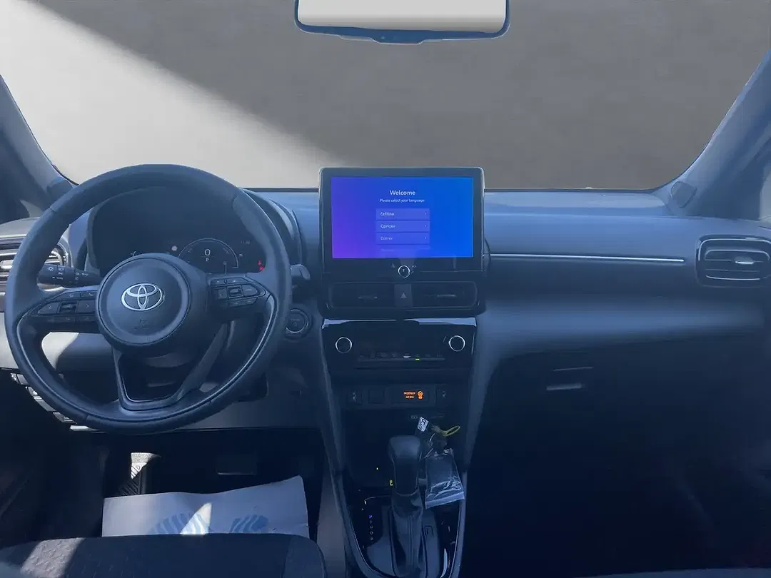 Toyota Yaris Cross - Thumbnail 10