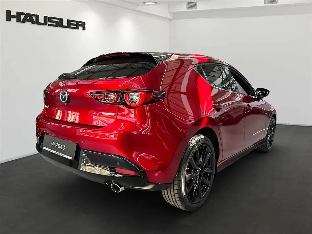 Mazda 3 - Thumbnail 4
