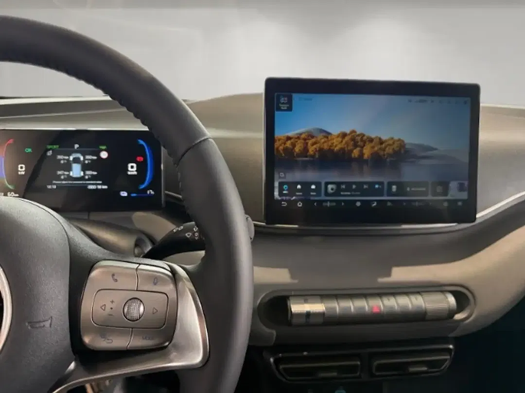 BYD Dolphin - Thumbnail 9