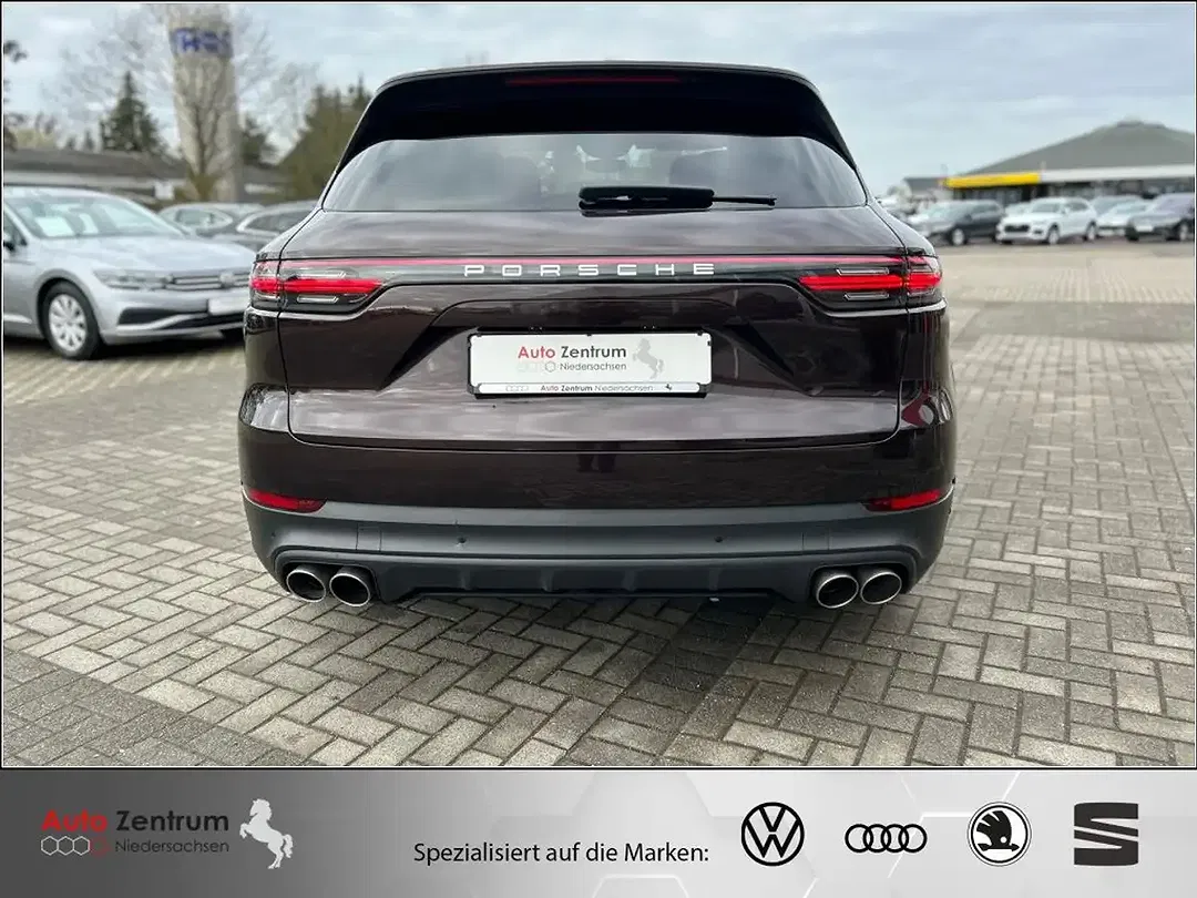 Porsche Cayenne - Thumbnail 9