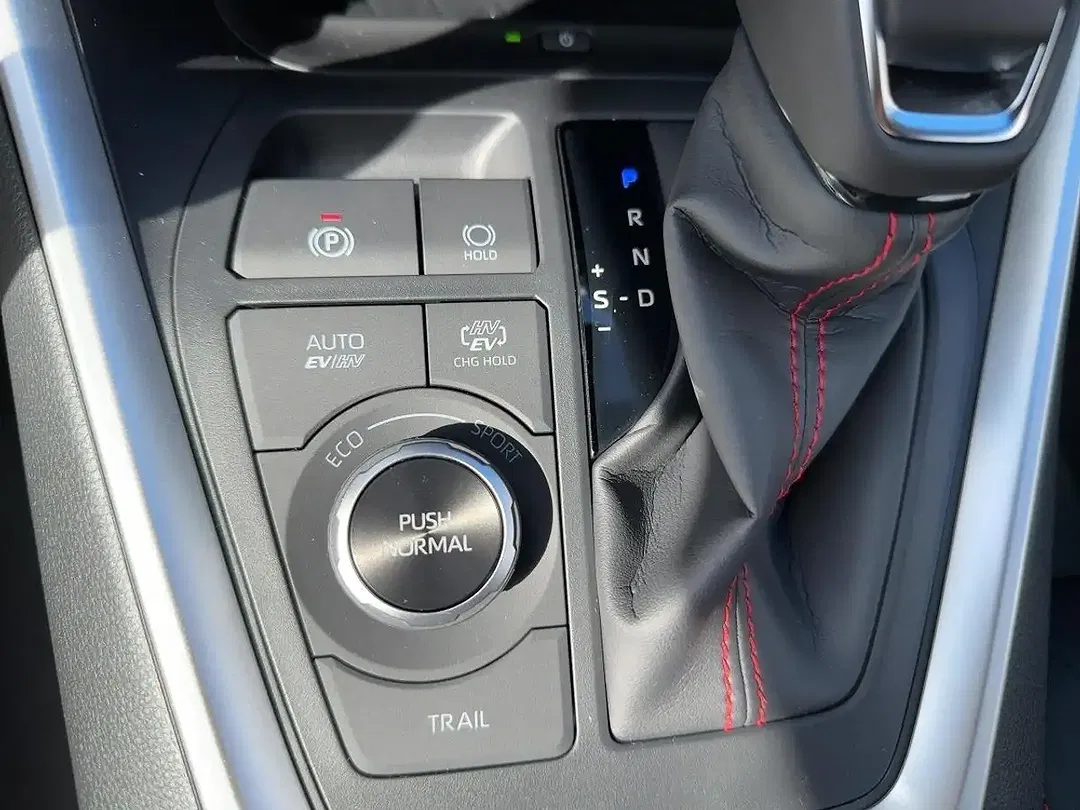 Toyota RAV 4 - Thumbnail 15