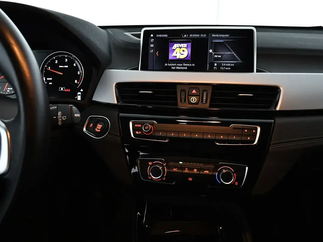 BMW X2 - Thumbnail 11