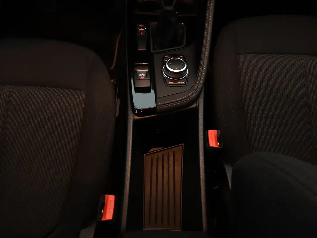 BMW X2 - Thumbnail 14